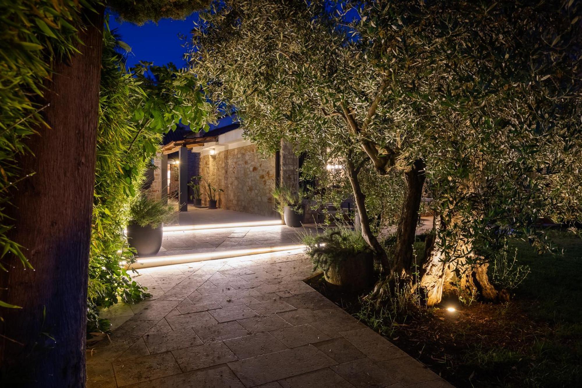 Grota Premium Apartment & Room Porec Exterior photo